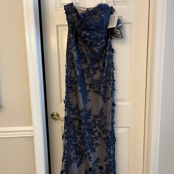 Montage by Mon Cheri 118961 Mother of the Bride Dress Navy/Nude Size 14 - Picture 4 of 7